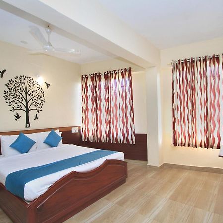 OYO 3009 Coorg Mandarin Hotel Madikeri Bagian luar foto