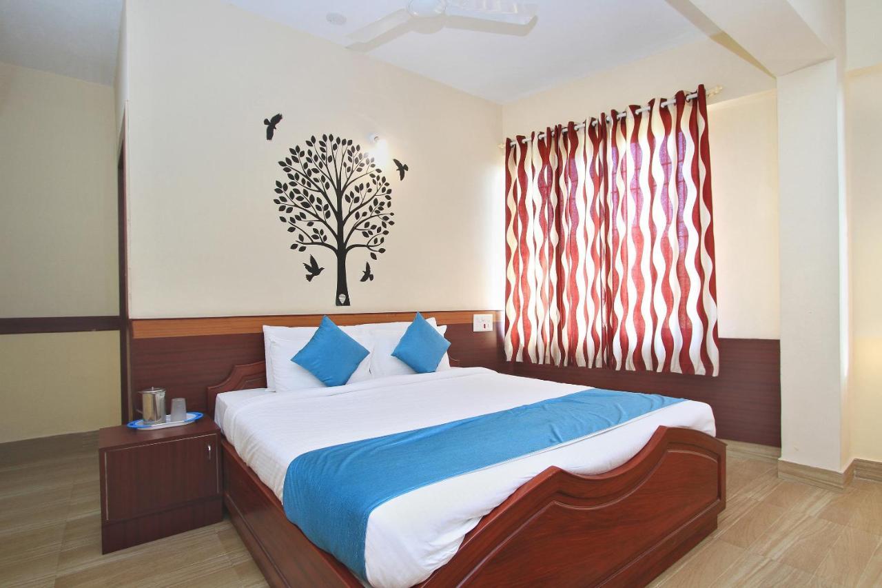 OYO 3009 Coorg Mandarin Hotel Madikeri Bagian luar foto