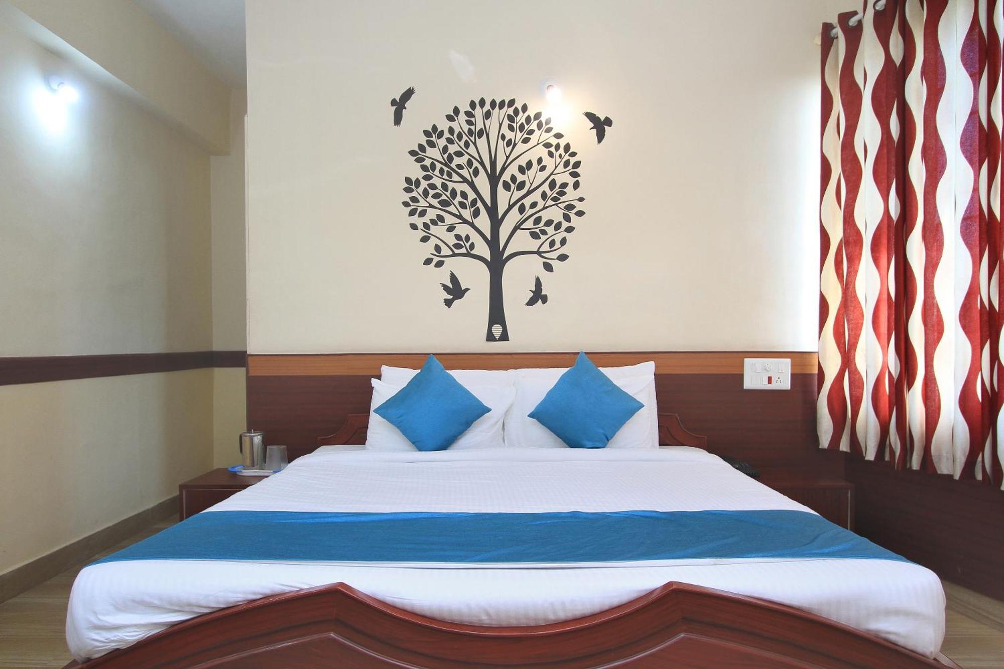 OYO 3009 Coorg Mandarin Hotel Madikeri Bagian luar foto