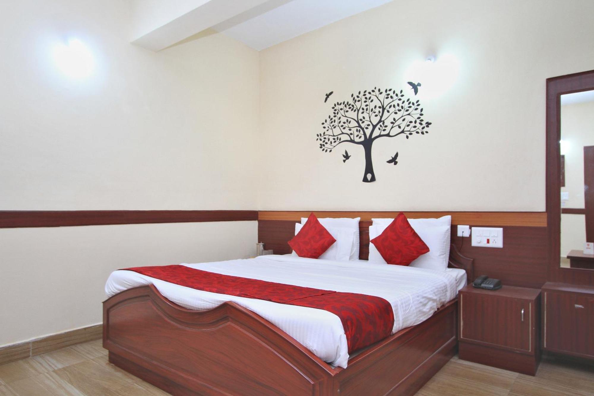 OYO 3009 Coorg Mandarin Hotel Madikeri Bagian luar foto