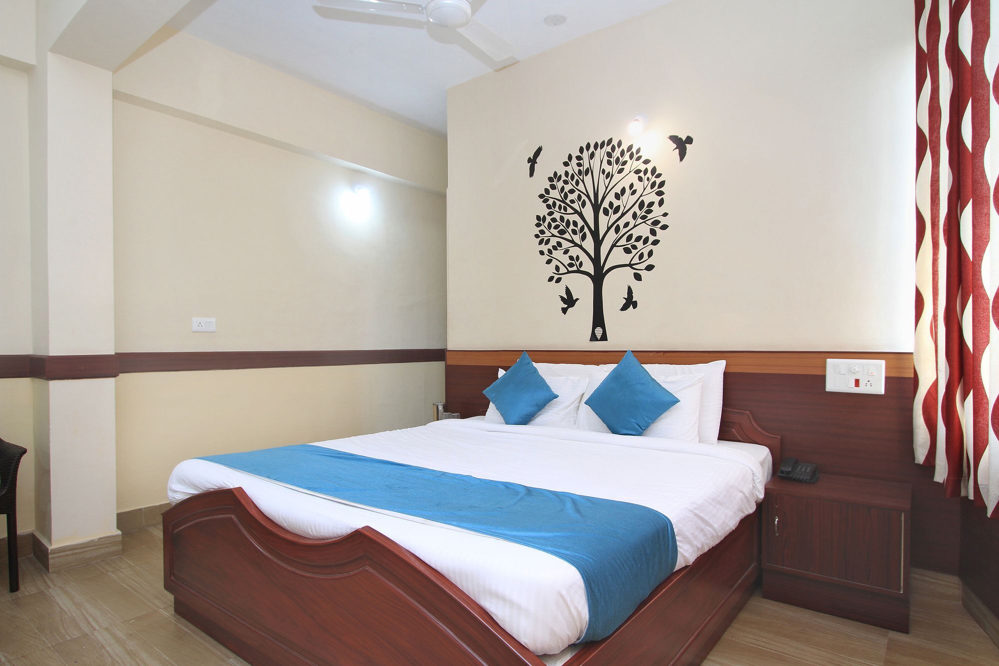 OYO 3009 Coorg Mandarin Hotel Madikeri Bagian luar foto